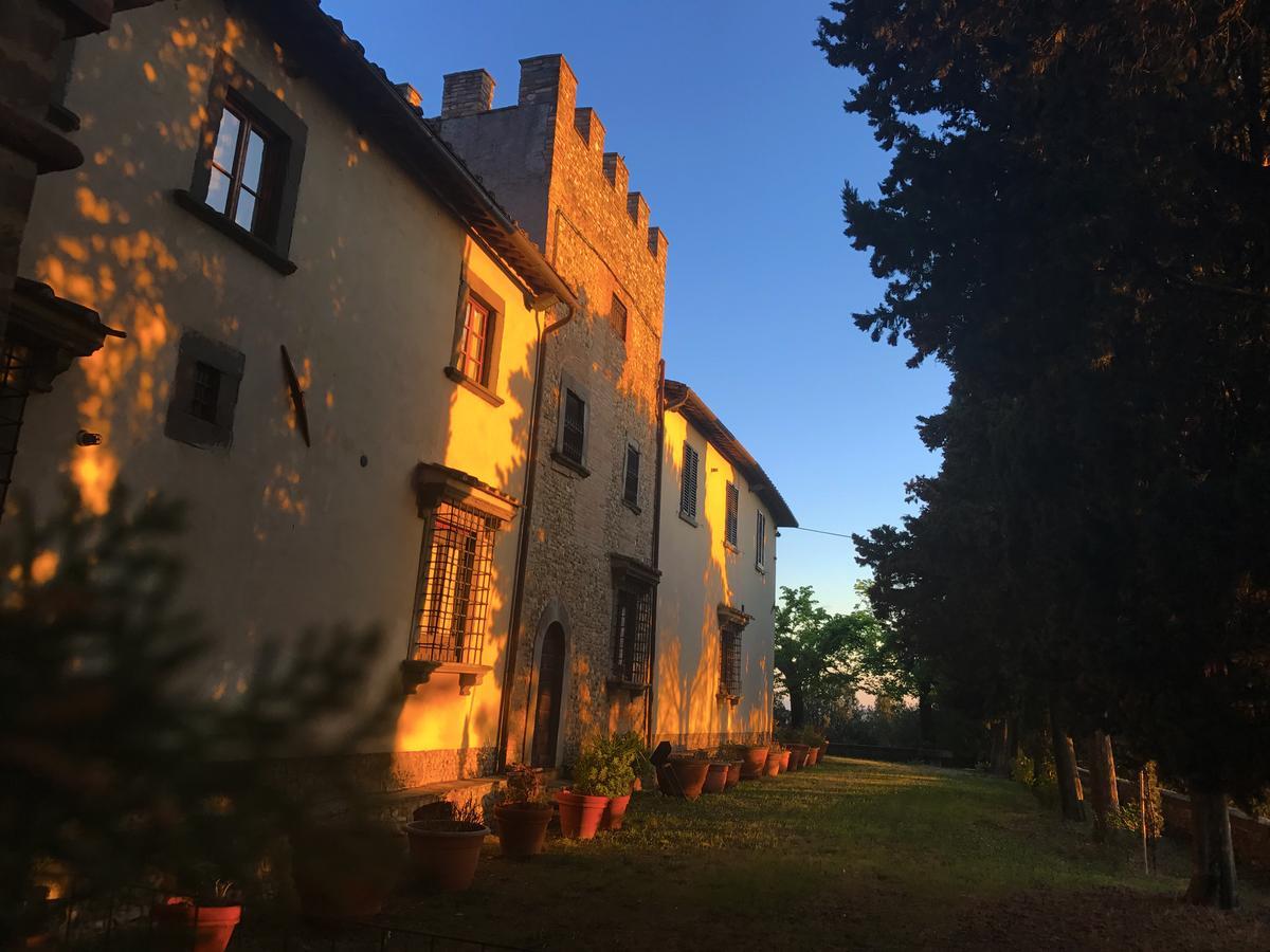 蒙特斯佩尔托利Castello Di Fezzana公寓 外观 照片