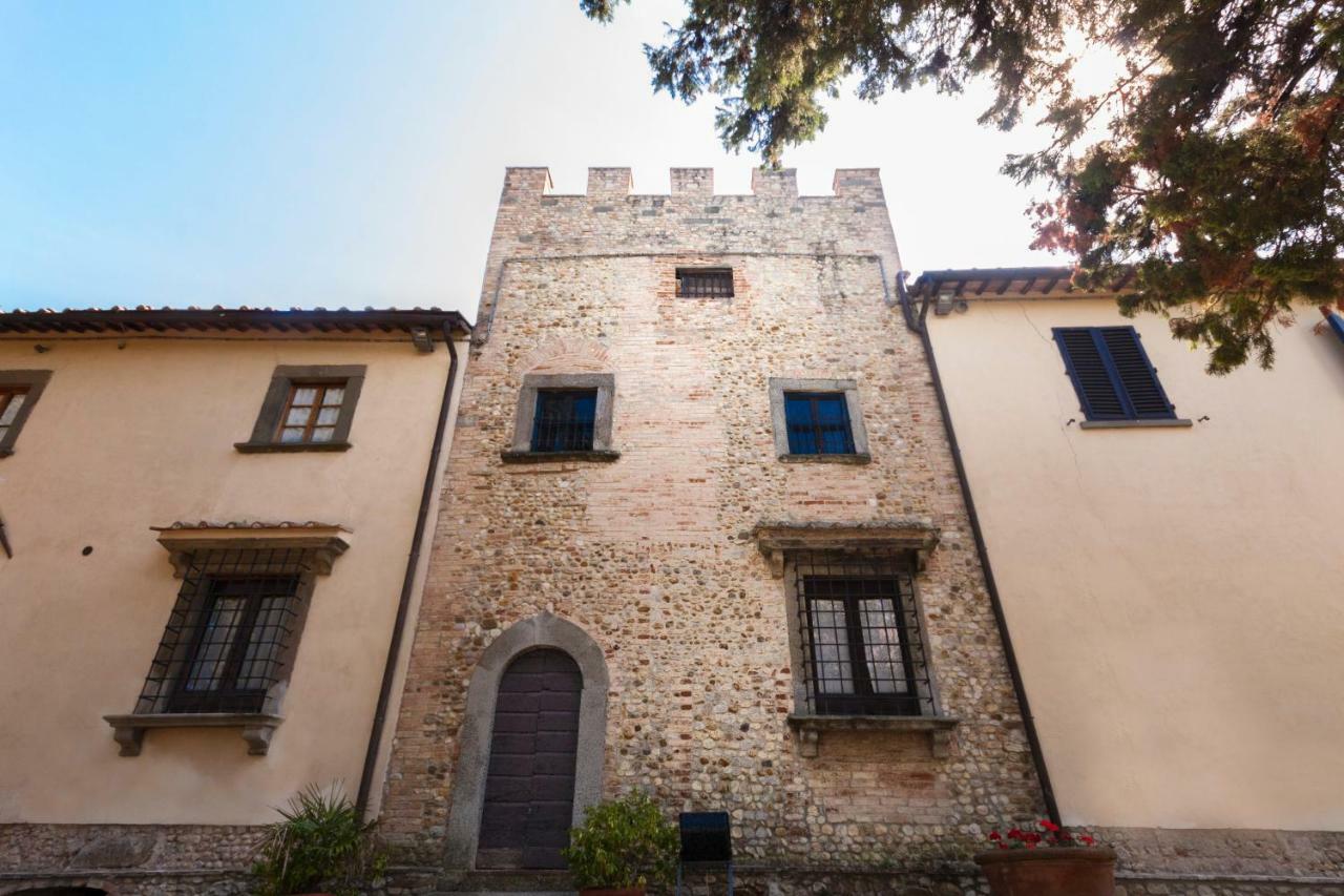 蒙特斯佩尔托利Castello Di Fezzana公寓 外观 照片
