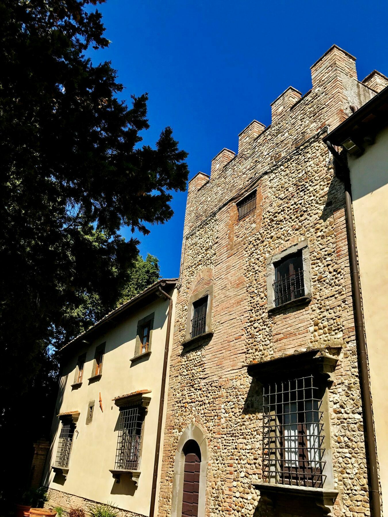 蒙特斯佩尔托利Castello Di Fezzana公寓 外观 照片
