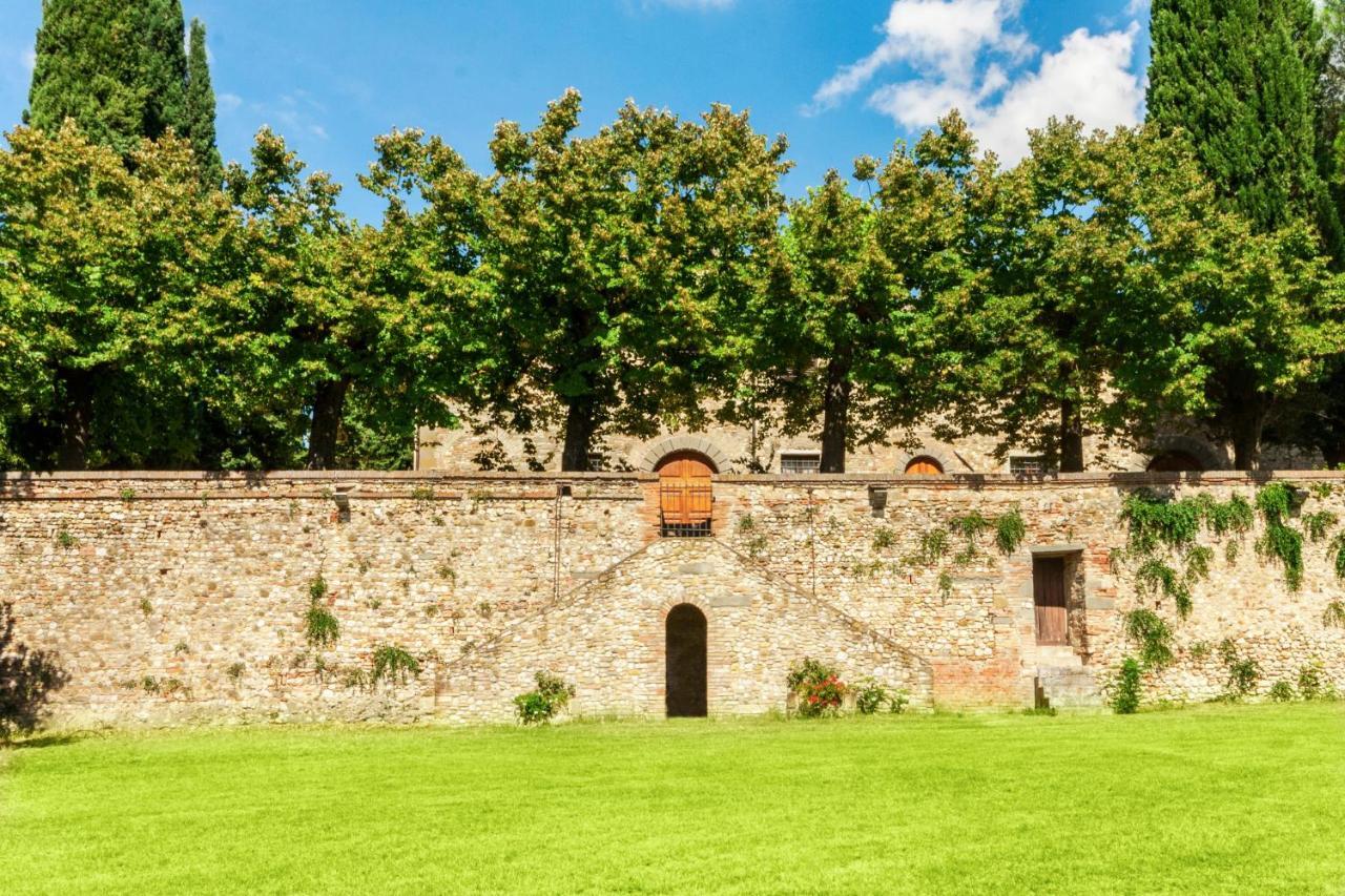 蒙特斯佩尔托利Castello Di Fezzana公寓 外观 照片